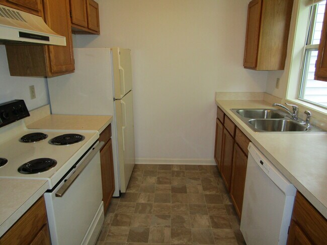 Foto del edificio - 52 Hilldale Dr