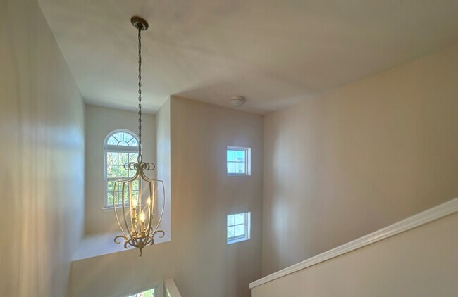 Building Photo - 17511 Westmill Ln