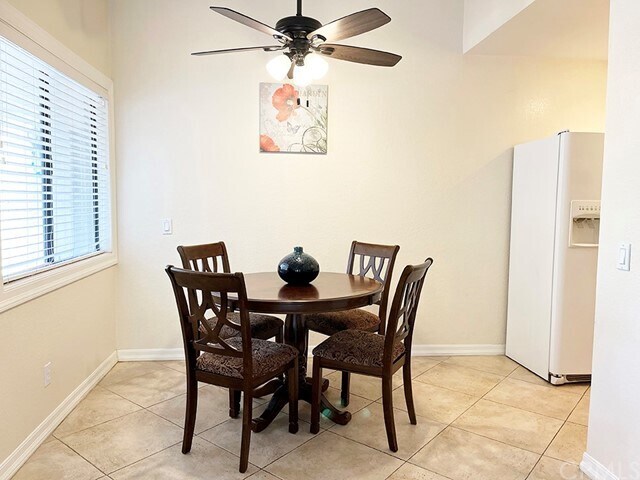 Foto del edificio - 22700 Lakeway Dr