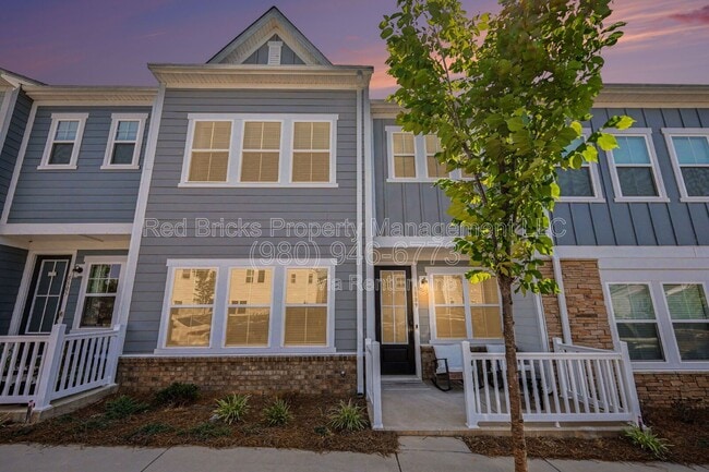 Building Photo - 8809 Arrington Hall