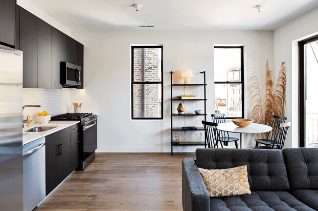 Foto del edificio - 1847 N Humboldt Blvd