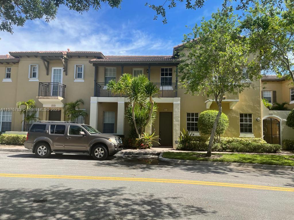 14615 SW 5th St, Pembroke Pines, FL 33027 Townhouse for Rent in Pembroke Pines, FL