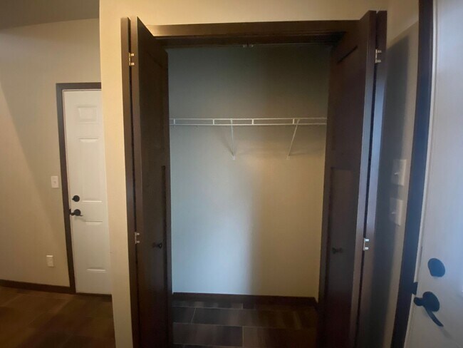 Foto del edificio - 3-Bed, 3-Bath Single Family Home in Moorhead!