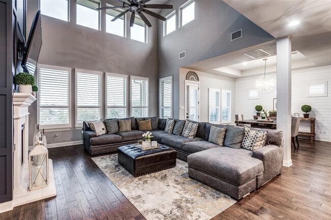 Building Photo - 511 Summer Wilson Cv