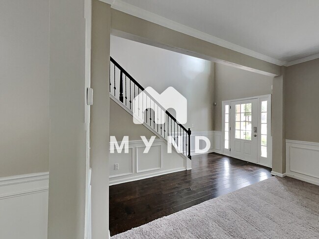Building Photo - 332 Madison Grace Ave