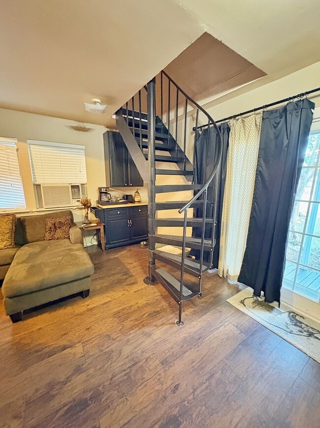 Foto del edificio - Fully Furnished 2/1