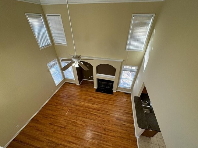 Building Photo - 2620 Springmonte Pl