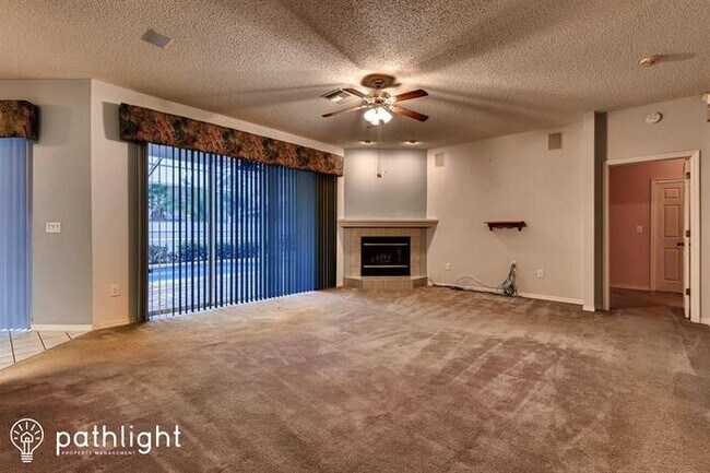 Building Photo - 13002 Whitnell Way