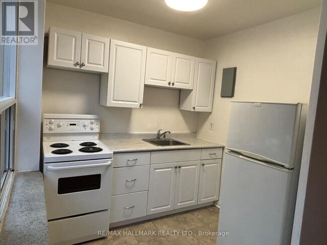 Building Photo - 134 Lawton Blvd