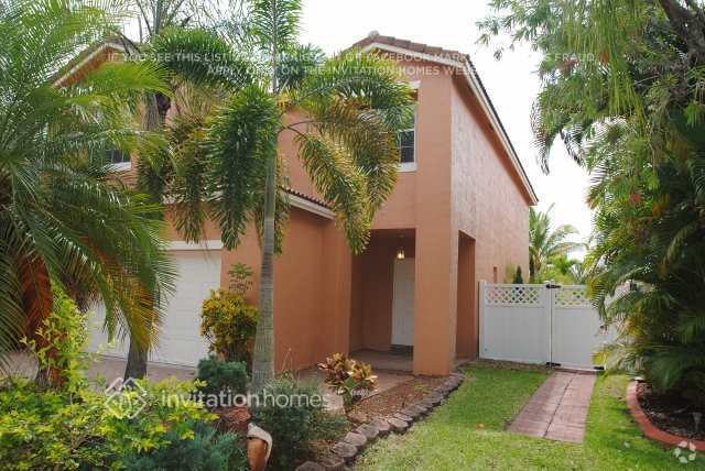 Building Photo - 1330 NW 192nd Ln