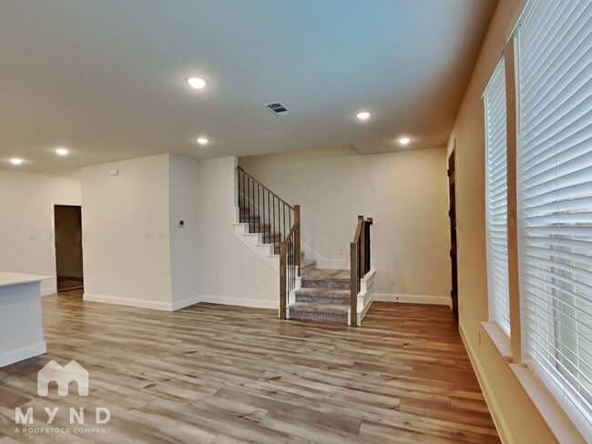 Building Photo - 262 Harvest Way