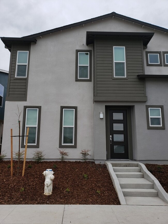 Building Photo - 4432 Ocean Ln