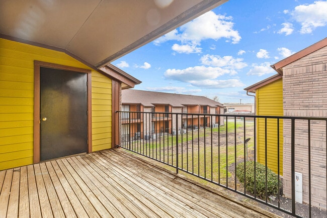 Building Photo - Towne East Village Apartment Homes