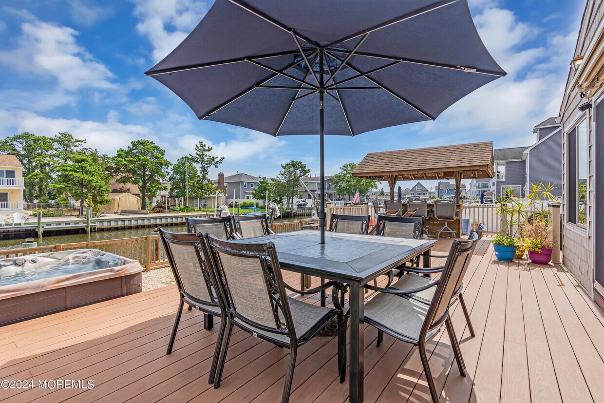 Foto principal - 13 Clearwater Way