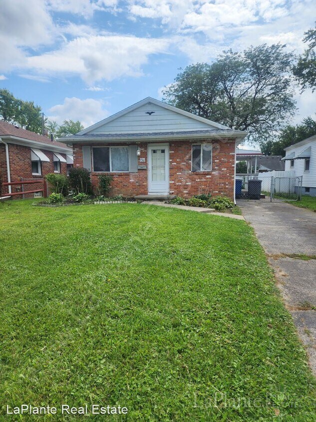 Primary Photo - 3 br, 1 bath House - 130 Orville Dr.