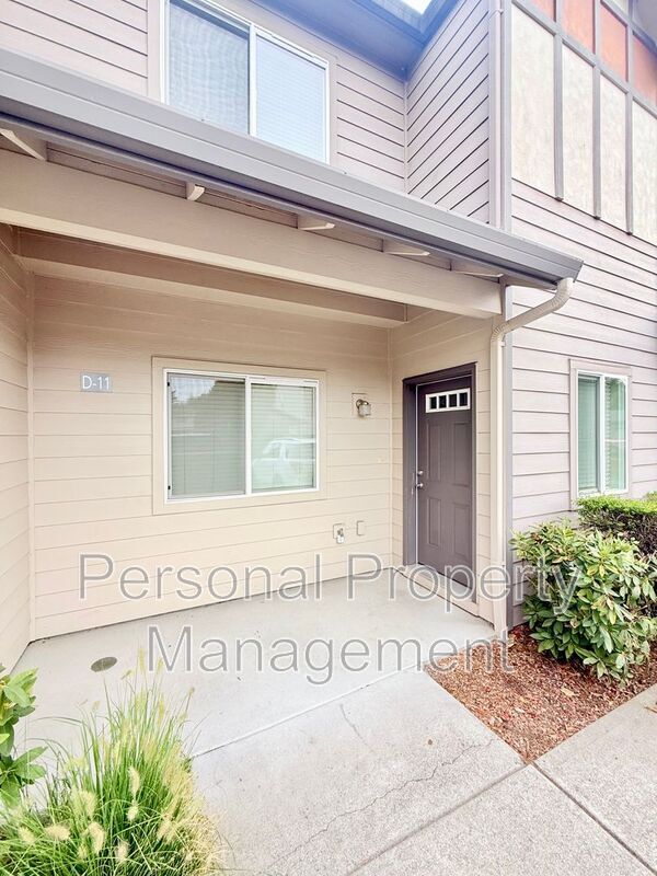 Building Photo - 12600 NE 49th St