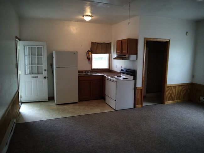 Building Photo - 109 Lakeview Dr