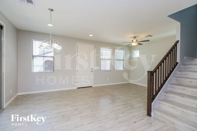 Building Photo - 1657 S 82nd Pl