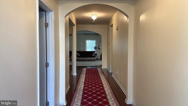 Foto del edificio - 13604 Providence Trail Cir