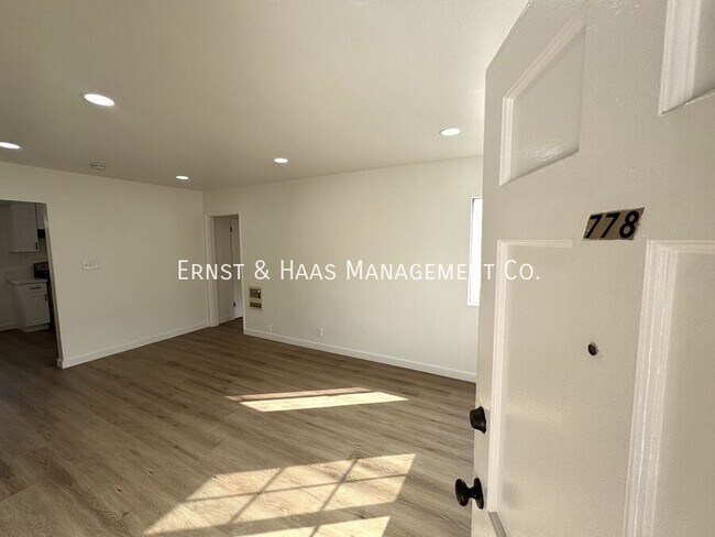 Foto del edificio - 778 Cherry Ave