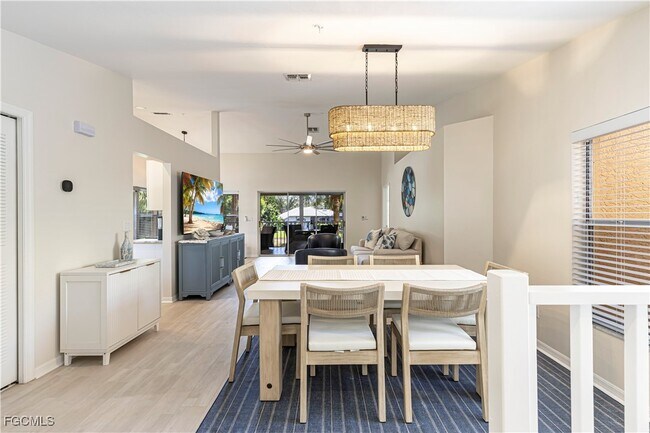 Foto del edificio - 24814 Lakemont Cove Ln