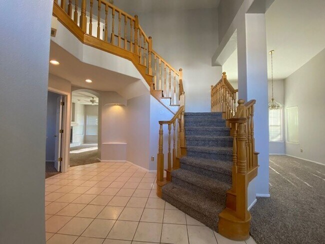 Building Photo - 2 story Rocklin home with downstairs bedroom