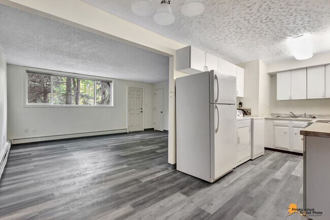 Photo - 3004 Doris St Apartment