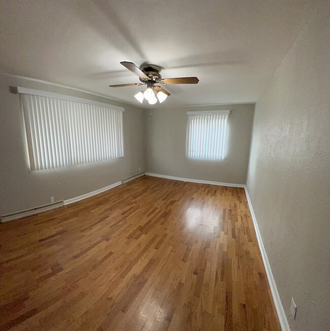 Living Room - 1316 Wayne St