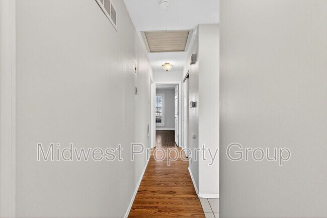 Building Photo - 3644 Vago Ln