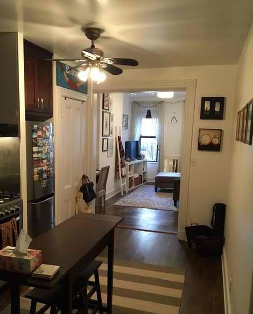 Primary Photo - 327 W 47th St