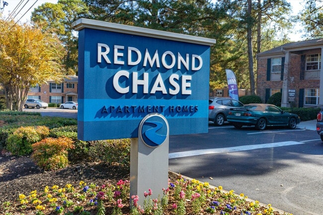 Foto del edificio - Redmond Chase Apartment Homes