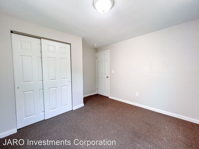 Building Photo - 4 br, 1 bath House - 39 Mansfield Street