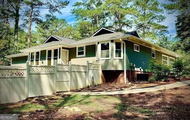 Foto del edificio - 1516 Chase Ct