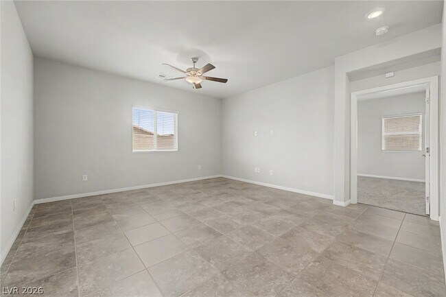Building Photo - 7552 Blue Lotus Ave