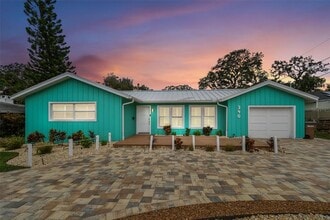 Building Photo - 340 Mehlenbacher Rd