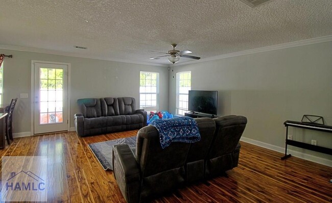 Building Photo - 1212 Cypress Fall Cir