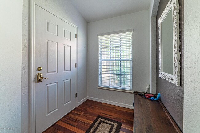 Building Photo - 5541 Cord Grass Ln