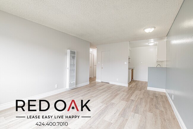 Foto del edificio - 17341 Hurley St