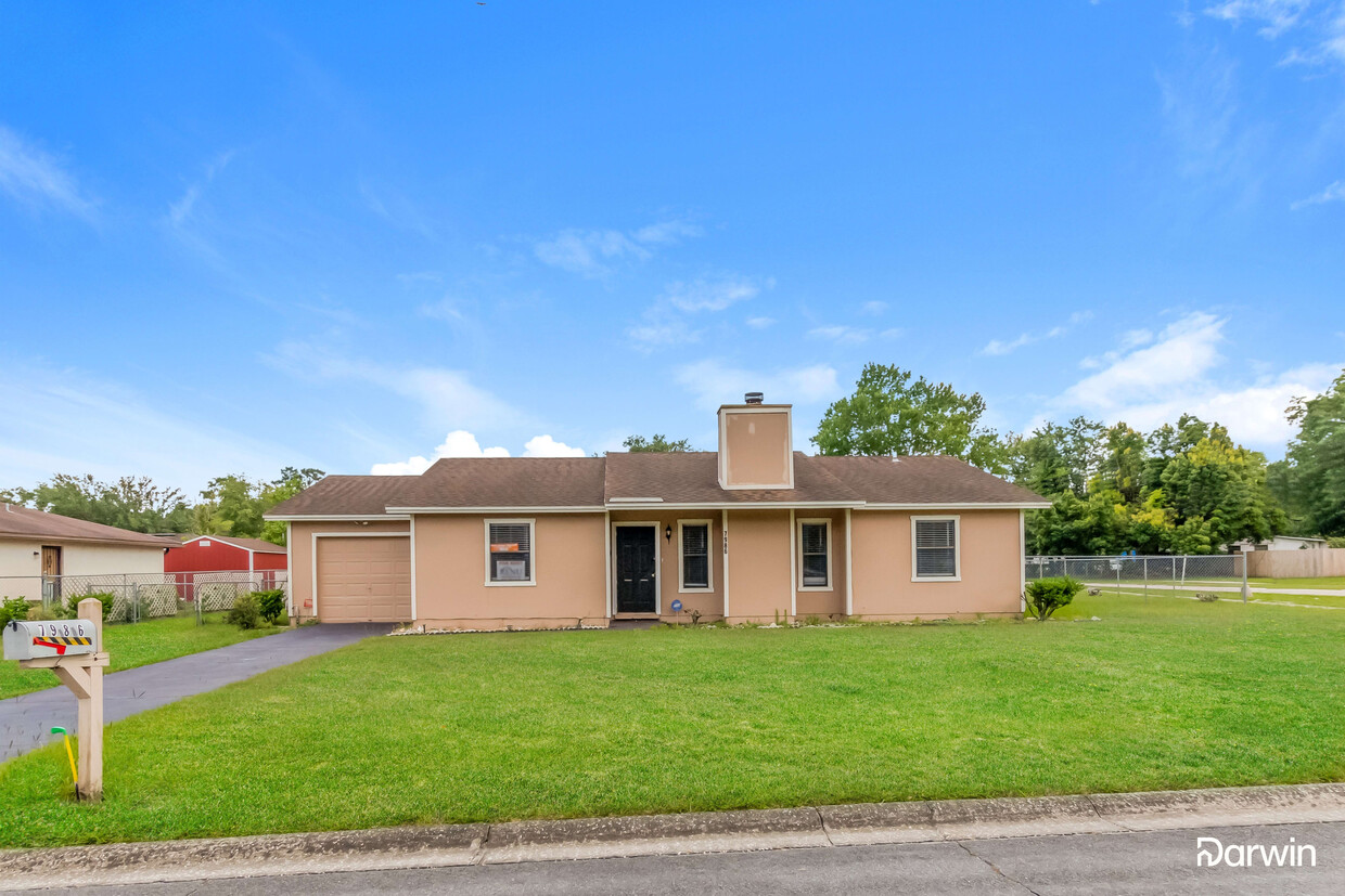 Foto principal - 7986 Shircliff Dr, Jacksonville, FL 32210