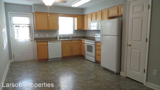 Building Photo - 2 br, 2 bath House - 413 McKinley Place