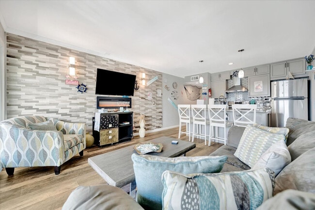 Foto del edificio - 2506 N Rocky Point Dr