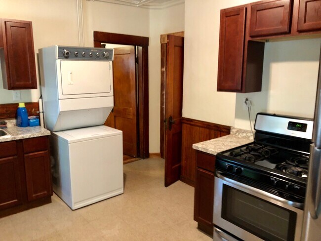 Foto del edificio - 20 Glade Ave