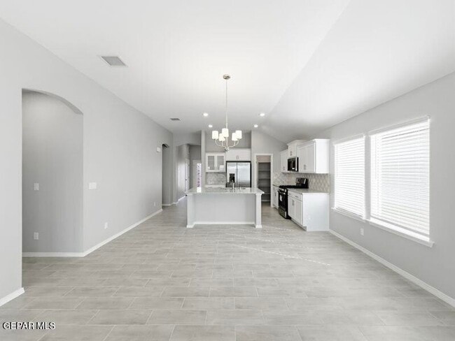 Building Photo - 1409 Indigo Sky St