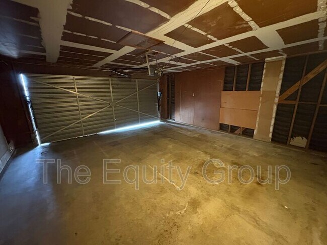 Foto del edificio - 2516 S Memory St