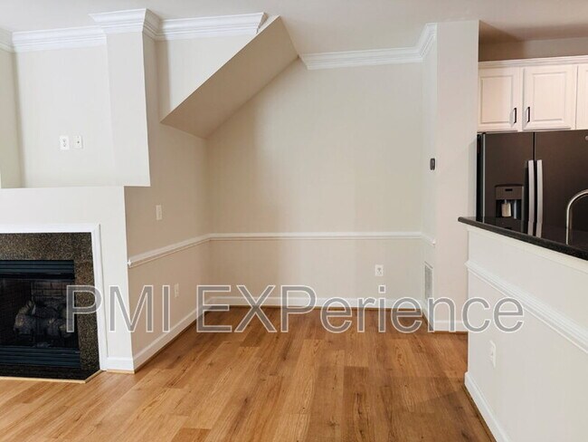 Foto del edificio - 12414 Open View Ln