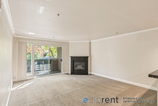 Foto del edificio - 2550 Oak Rd