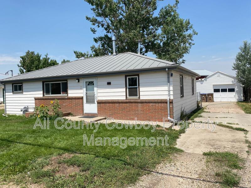 Foto principal - 1975 Riverside Dr