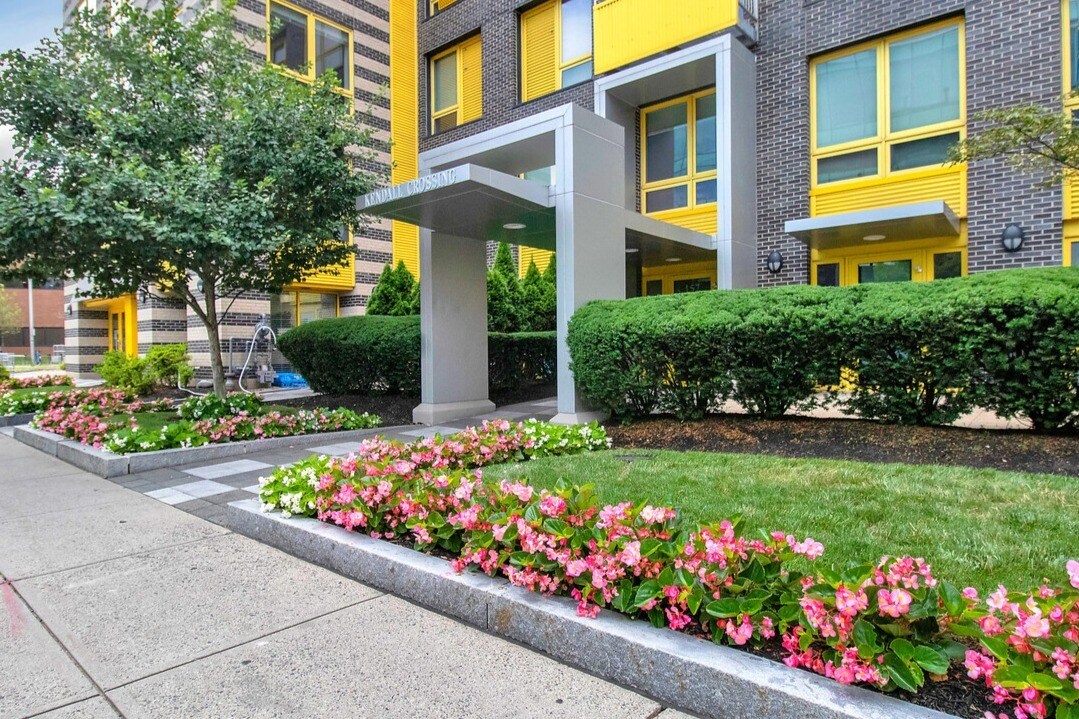 Kendall Crossing Apartments Apartments in Cambridge, MA