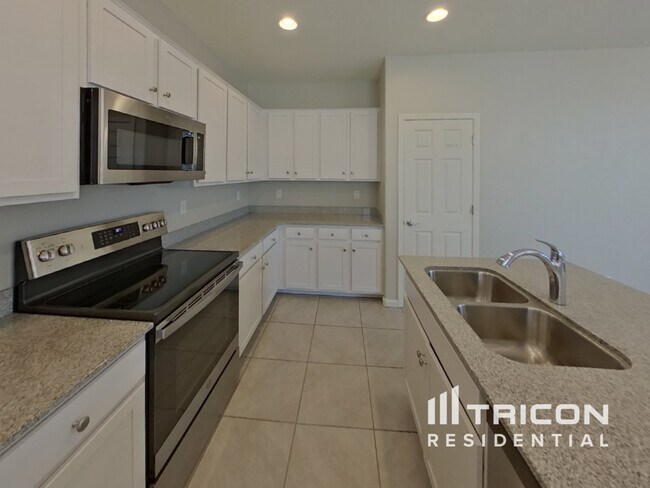 Building Photo - 8614 E Peralta Ave Mesa AZ