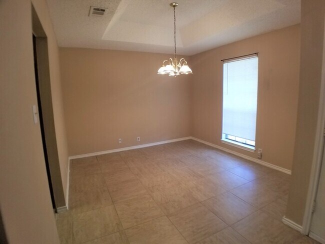 Foto del edificio - 7303 Wilder St